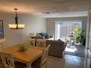 Photo #5: O6301418 Listing