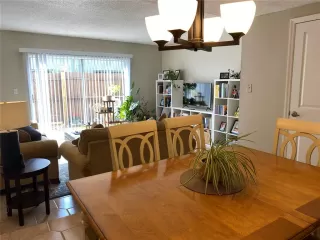 Photo #6: O6301418 Listing