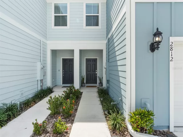 MLS: O6301527 Condo For Sale