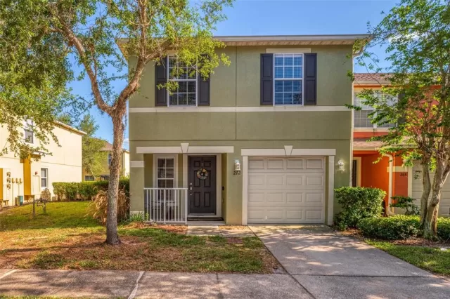 MLS: O6301561 Condo For Sale