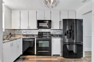 Photo #6: O6301573 Listing 