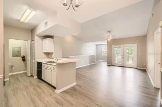 Photo #6: O6301597 Listing