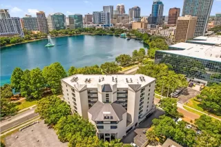 Photo #1: O6302136 Listing