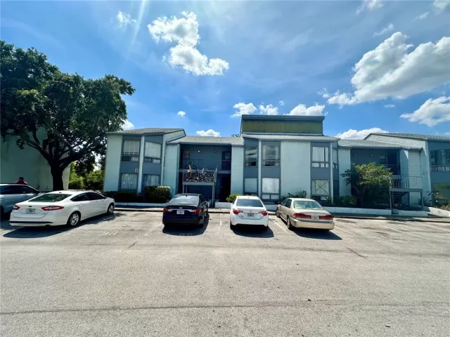 MLS: O6302762 Condo For Sale