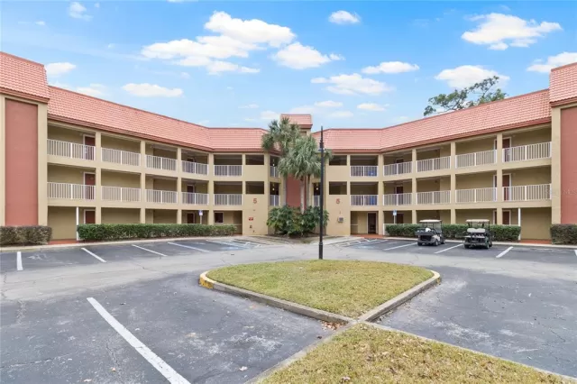 MLS: O6303285 Condo For Sale