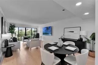 Photo #1: O6303353 Listing