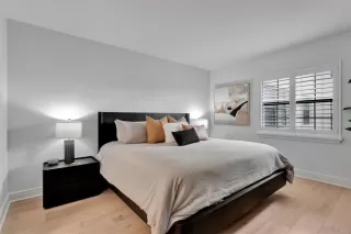 Photo #3: O6303353 Listing