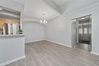 Photo #6: O6303648 Listing 