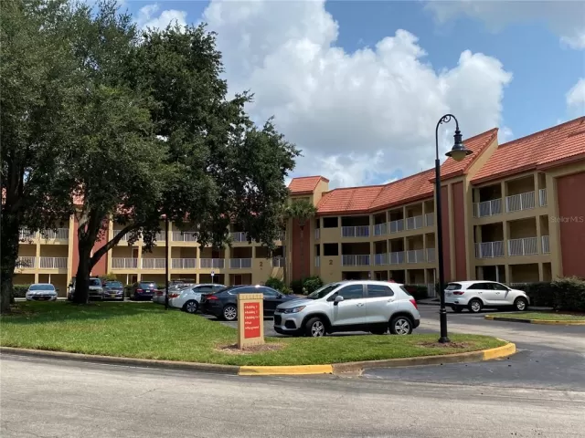 MLS: O6303710 Condo For Sale