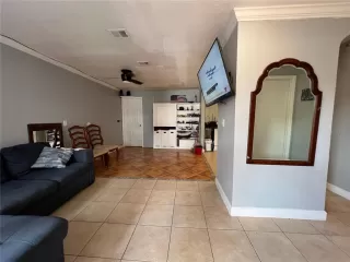 Photo #5: O6303931 Listing 