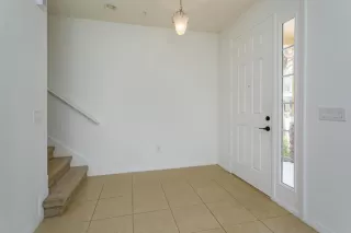 Photo #5: O6304389 Listing