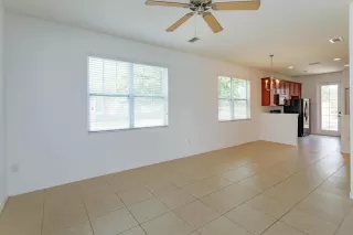 Photo #6: O6304389 Listing