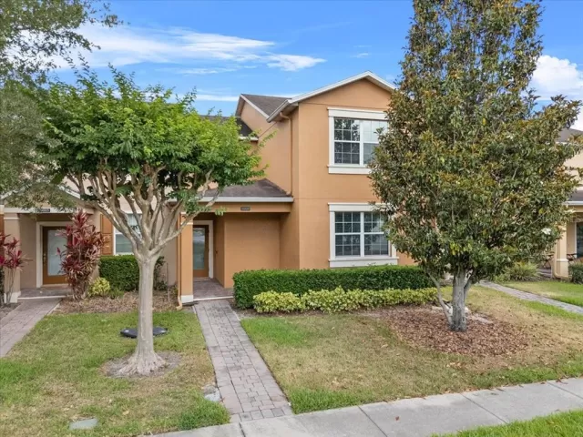 MLS: O6304582 Condo For Sale