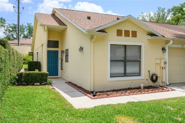 MLS: O6304721 Condo For Sale