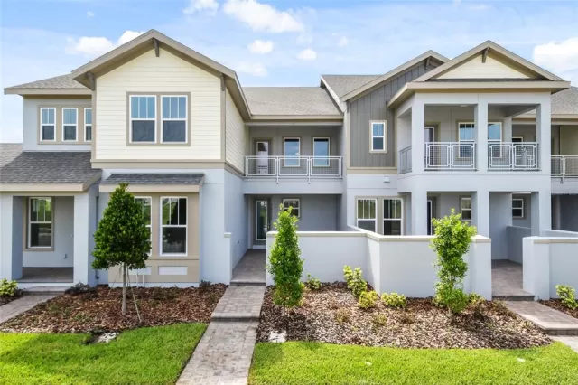 MLS: O6305363 Condo For Sale