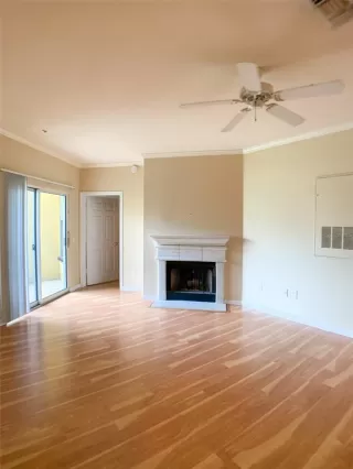 Photo #3: O6305495 Listing