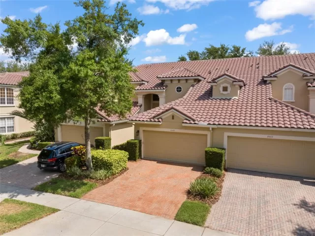 MLS: O6305848 Condo For Sale