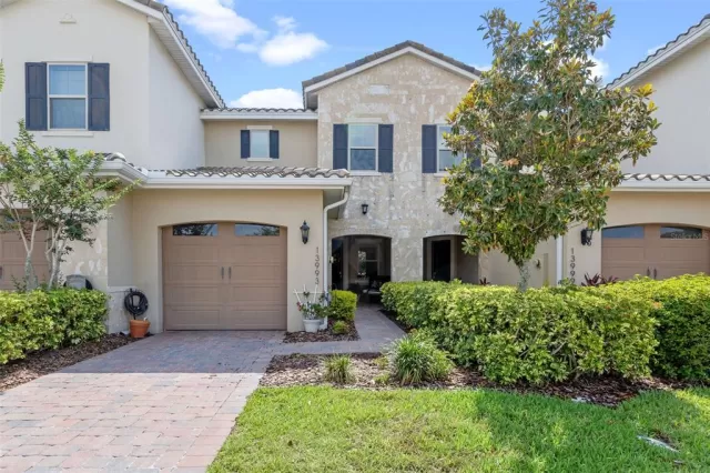 MLS: O6306309 Condo For Sale