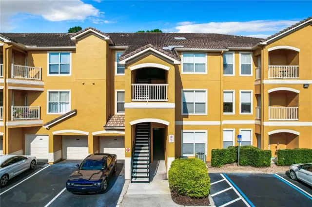 MLS: O6306593 Condo For Sale