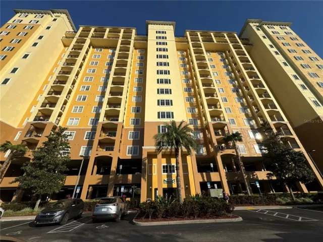 MLS: O6306676 Condo For Sale