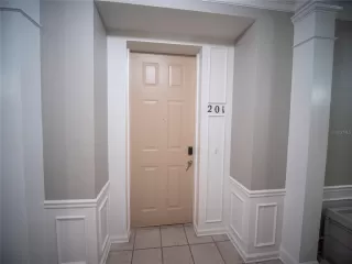 Photo #3: O6306963 Listing