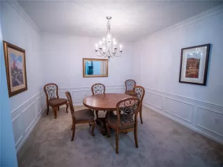 Photo #5: O6306963 Listing