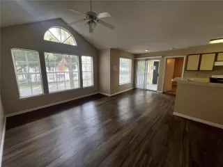 Photo #5: O6307075 Listing