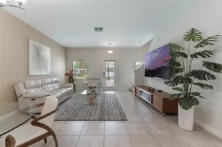 Photo #3: O6307249 Listing