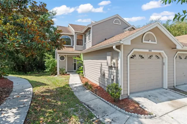 MLS: O6307287 Condo For Sale