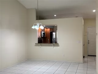 Photo #6: O6307474 Listing