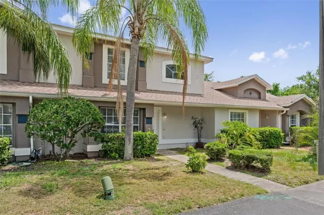 MLS: O6307576 Condo For Sale