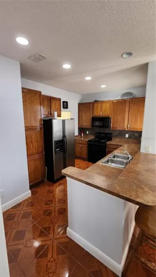 Photo #5: O6308424 Listing 