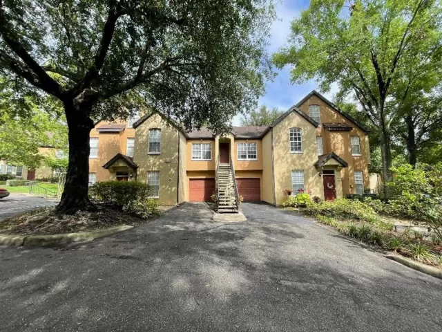 MLS: O6308684 Condo For Sale