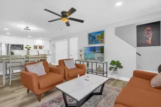 Photo #1: O6308987 Listing