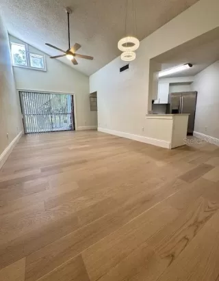 Photo #6: O6309154 Listing