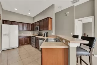Photo #3: O6309312 Listing 