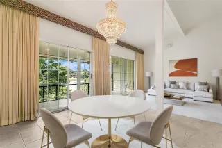 Photo #3: O6309343 Listing 