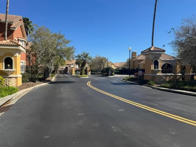 MLS: O6309366 Condo For Sale