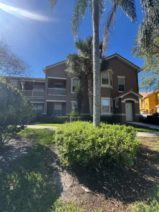 Photo #1: O6309366 Listing
