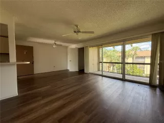 Photo #1: O6309490 Listing