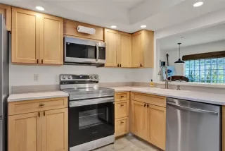 Photo #3: O6310191 Listing 