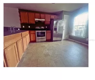 Photo #5: O6310342 Listing