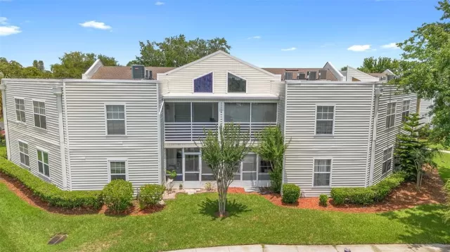 MLS: O6310597 Condo For Sale