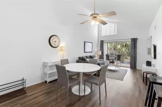 Photo #4: O6310597 Listing