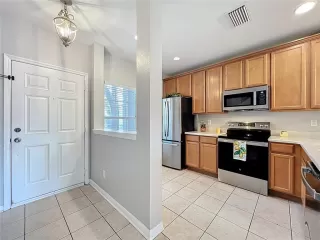 Photo #4: O6310739 Listing