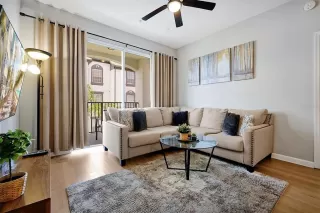 Photo #1: O6310826 Listing 