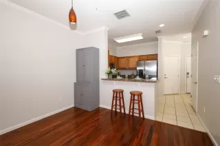 Photo #3: O6310828 Listing