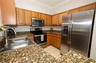 Photo #4: O6310828 Listing