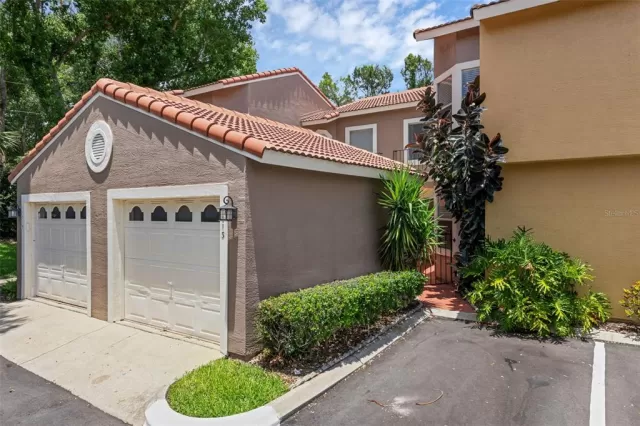 MLS: O6311098 Condo For Sale