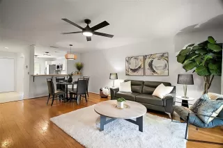 Photo #1: O6311365 Listing